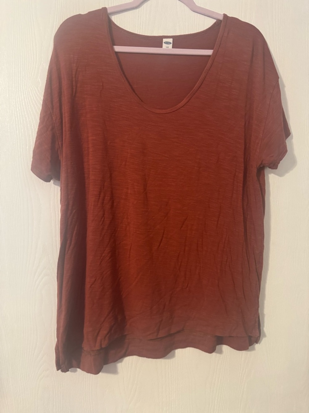 Old Navy Women's Scoop Neck Tee in Burnt Orange